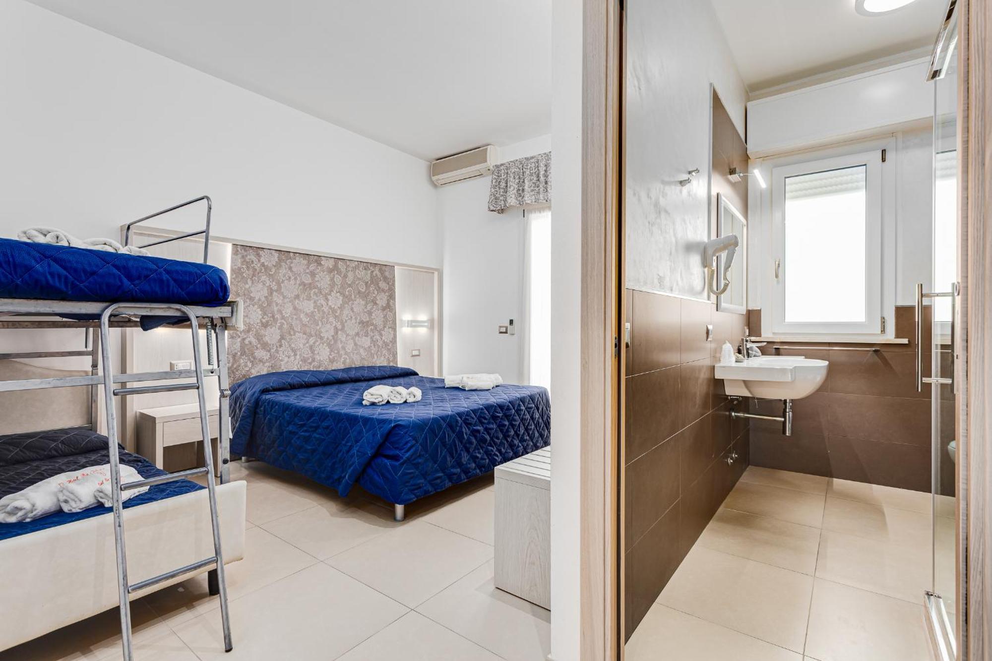Hotel Riz Τσέρβια Εξωτερικό φωτογραφία
